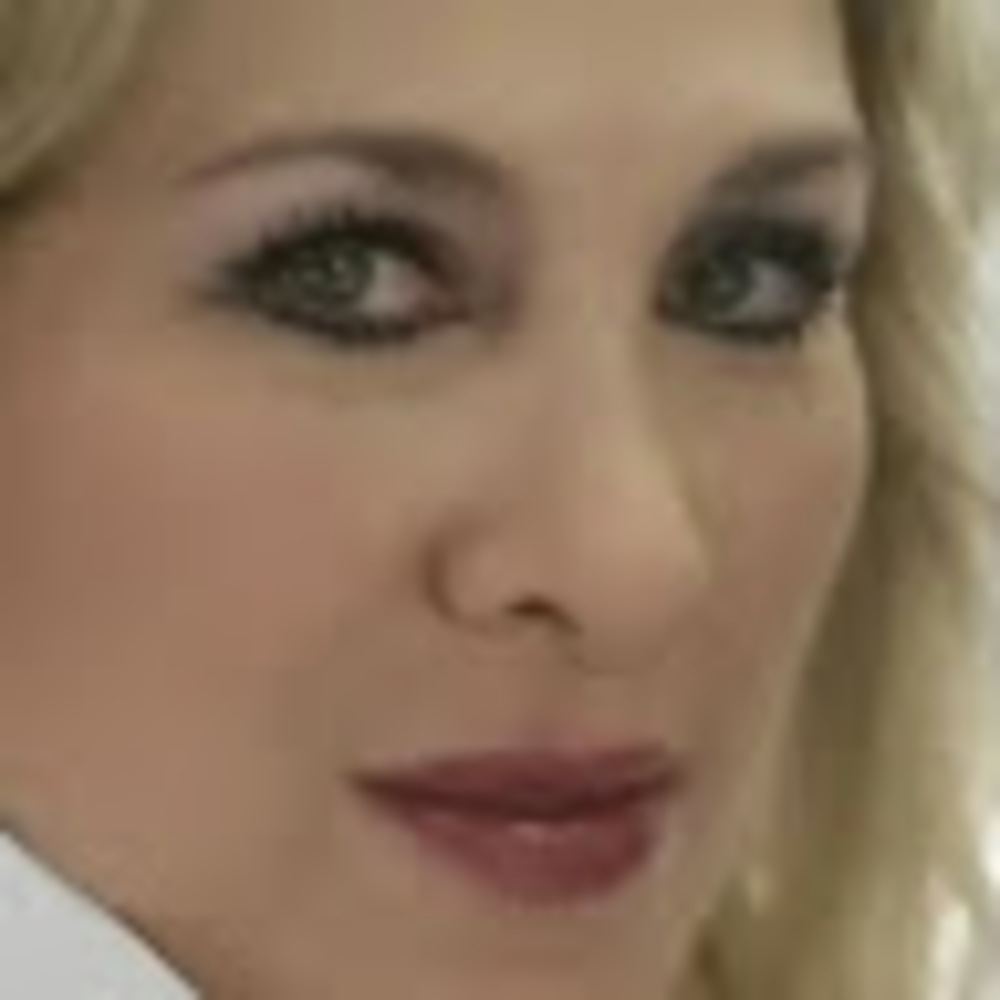 Meet your Posher, Adriana